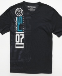 Rev up your collection of basics with this high-voltage graphic tee from Sean John. Rev up your collection of basics with this high-voltage graphic tee from Sean John.