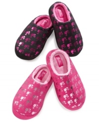 She'll feel like a princess in these comfortable and cozy slippers by Barbie. She'll feel like a princess in these comfortable and cozy slippers by Barbie.