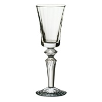Full-leaded crystal, hand crafted wine glass. Full-leaded crystal, hand crafted wine glass.