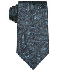 Classic paisley gets amped up with a cool color combo on this sleek skinny tie from Perry Ellis. Classic paisley gets amped up with a cool color combo on this sleek skinny tie from Perry Ellis.