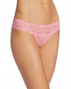 b.tempt'd by Wacoal Women's Lace Kiss Thong Panty
