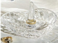 Glass Heart Shape Ring Holder