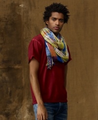 The embodiment of effortless style, this relaxed V-neck tee in soft cotton jersey looks great layered or all on its own. The embodiment of effortless style, this relaxed V-neck tee in soft cotton jersey looks great layered or all on its own.