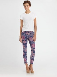 Vibrant printed denim - this season's must-have look - hugs the body in a sleek, sexy fit.THE FITSkinny fitRise, about 8Inseam, about 25THE DETAILSZip flyFive-pocket style43% lycocel/26% cotton/17% rayon/13% polyester/1% spandexMachine washMade in USA of imported fabricModel shown is 5'10 (177cm) wearing US size 4.