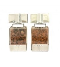 Dress up your drinks with delicious shavings of flavorful cinnamon or rich chocolate, the perfect accents for indulgent beverages like cappuccinos, espressos, lattes and even desserts! Each mill comes filled and ready to perform with a precision stainless steel grinding mechanism. Lifetime warranty. Dress up your drinks with delicious shavings of flavorful cinnamon or rich chocolate, the perfect accents for indulgent beverages like cappuccinos, espressos, lattes and even desserts! Each mill comes filled and ready to perform with a precision stainless steel grinding mechanism. Lifetime warranty.