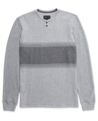 This sporty O'Neill knit thermal looks great solo or snuggled under layers. This sporty O'Neill knit thermal looks great solo or snuggled under layers.