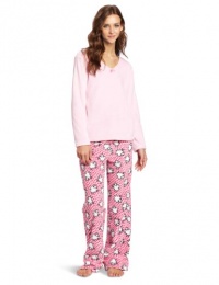 Goodnight Kiss Women's V-Neck Plush Pajama Set Goodnight Kiss Women's V-Neck Plush Pajama Set