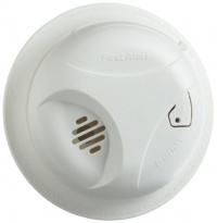 First Alert SA305CN Smoke Alarm with Long Life Lithium Battery