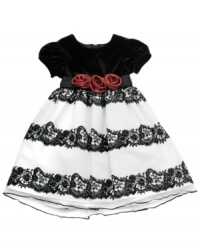 Your little princess will feel like a true grown-up in this beautiful velvet floral dress by Rare Editions. Your little princess will feel like a true grown-up in this beautiful velvet floral dress by Rare Editions.