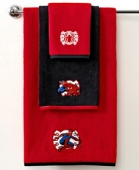If there's trouble looming, Spiderman's always there to save the day! Your kids will have extra fun in the bathroom and feel like real life superheros with this Spiderman Sense bath towel from Marvel, featuring Spiderman designs in classic red and blue colors. If there's trouble looming, Spiderman's always there to save the day! Your kids will have extra fun in the bathroom and feel like real life superheros with this Spiderman Sense bath towel from Marvel, featuring Spiderman designs in classic red and blue colors.