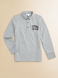 A new twist on the classic rugby - subtract the stripes and add woven shoulder patches to the requisite woven collar.Woven rugby collarWoven shoulder patchesButton placketLarge chest appliquéd logoLong sleeves with ribbed cuffsStraight hemCottonMachine washImported Please note: Number of buttons may vary depending on size ordered. A new twist on the classic rugby - subtract the stripes and add woven shoulder patches to the requisite woven collar.Woven rugby collarWoven shoulder patchesButton placketLarge chest appliquéd logoLong sleeves with ribbed cuffsStraight hemCottonMachine washImported Please note: Number of buttons may vary depending on size ordered.