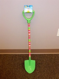Melissa & Doug Sunny Patch Blossom Bright Shovel Melissa & Doug Sunny Patch Blossom Bright Shovel