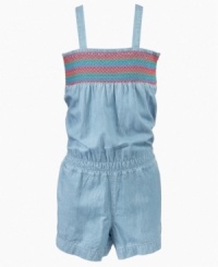 Eye-catching. Attention-getting pops of color will help her stand out in this sweet romper from Guess. (Clearance) Eye-catching. Attention-getting pops of color will help her stand out in this sweet romper from Guess. (Clearance)