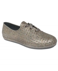 So much to talk about. MEL's Lime oxfords feature an all-over glitter finish and lace-up vamp. Even better, they smell JUST like bubblegum. So much to talk about. MEL's Lime oxfords feature an all-over glitter finish and lace-up vamp. Even better, they smell JUST like bubblegum.