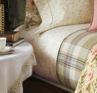 Lauren by Ralph Lauren Bedding Yorkshire Rose Tonal Vine Cream KING Fitted Sheet Lauren by Ralph Lauren Bedding Yorkshire Rose Tonal Vine Cream KING Fitted Sheet