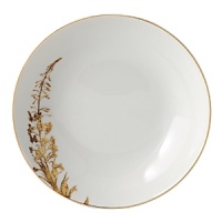 A coupe shape service decorated with golden leaves that seems to be brought to life by a subtle variation of nature in each piece. Vegetal Gold can stand alone or be accented with Diamond, Gold or Palmyre. A coupe shape service decorated with golden leaves that seems to be brought to life by a subtle variation of nature in each piece. Vegetal Gold can stand alone or be accented with Diamond, Gold or Palmyre.