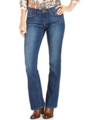 In a bootcut leg and medium wash, these Lucky Brand Jeans Sofia jeans are perfect as your season-less denim staple! In a bootcut leg and medium wash, these Lucky Brand Jeans Sofia jeans are perfect as your season-less denim staple!