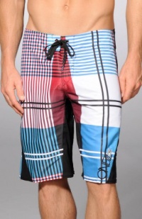 O'Neill Epicfreak Printed 4-Way Stretch Boardshort - Red O'Neill Epicfreak Printed 4-Way Stretch Boardshort - Red
