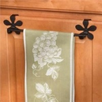 Spectrum 96310 Flower Over The Drawer/Cabinet Towel Bar, Black Spectrum 96310 Flower Over The Drawer/Cabinet Towel Bar, Black
