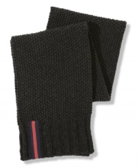 How to accessorize without looking like you're trying too hard: Tommy Hilfiger's chunky moss-stitch muffler with a deep double-rib edge. How to accessorize without looking like you're trying too hard: Tommy Hilfiger's chunky moss-stitch muffler with a deep double-rib edge.