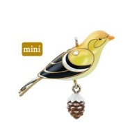 Hallmark 2010 Goldfinch Beauty of Birds Miniature Ornament Hallmark 2010 Goldfinch Beauty of Birds Miniature Ornament