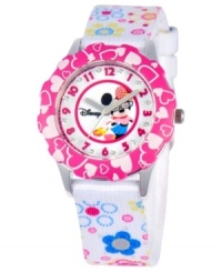 Pretty polka dots and flowers! Featuring iconic Disney character, Minnie Mouse, this floral watch flaunts a glitzy design. Pretty polka dots and flowers! Featuring iconic Disney character, Minnie Mouse, this floral watch flaunts a glitzy design.