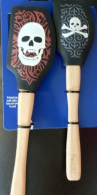 Tovolo Silicone Skull & Crossbones Spatula Set of 2