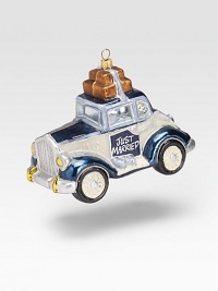 An old fashioned honeymoon limo shapes this stylish glass ornament. About 4W X 5H Made in Poland
