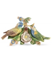 For nature lovers. Figural Botanic Hummingbird salt and pepper shakers add more than a dash of whimsy to your table, with two birds beak to beak and nestled in the crook of a branch. From Portmeirion's serveware collection. For nature lovers. Figural Botanic Hummingbird salt and pepper shakers add more than a dash of whimsy to your table, with two birds beak to beak and nestled in the crook of a branch. From Portmeirion's serveware collection.