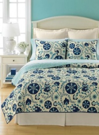 Martha Stewart Suri Flowers Reversible King Quilt Martha Stewart Suri Flowers Reversible King Quilt