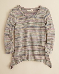 This lightweight top makes a modern statement in woven ministripes and a gently arced hem. This lightweight top makes a modern statement in woven ministripes and a gently arced hem.