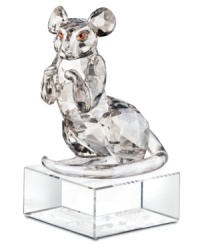 An unlikely symbol of intelligence, charm and prosperity, the rat is beautifully captured in smooth and faceted Swarovski crystal. Base is engraved with the name of the zodiac in English and Chinese seal script. An unlikely symbol of intelligence, charm and prosperity, the rat is beautifully captured in smooth and faceted Swarovski crystal. Base is engraved with the name of the zodiac in English and Chinese seal script.