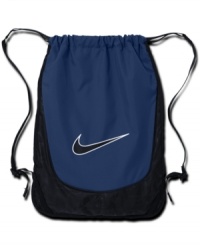 What a lightweight. Make transporting any gear easy with this lightweight bag from Nike. What a lightweight. Make transporting any gear easy with this lightweight bag from Nike.