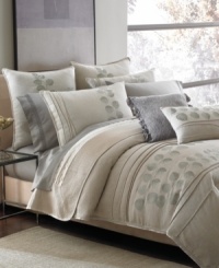 Accent your bedding with low-key style of Platinum Zen quilt featuring pick stitch details and a soft natural hue.