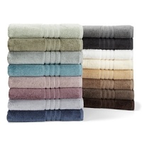 A luxurious tubmat in a sophisticated palette of 16 colors to complement the Hudson Park lifestyle look. A luxurious tubmat in a sophisticated palette of 16 colors to complement the Hudson Park lifestyle look.