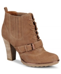Sofft's Windsor booties are full of attitude. From the trendy metal accent above the platform to the buckles straight across the vamp. Sofft's Windsor booties are full of attitude. From the trendy metal accent above the platform to the buckles straight across the vamp.