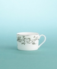 The rolling edges of an antique heirloom plate that caught Martha's fancy are refined here to a spare and contemporary form. Flourish's crisp, clean rim is touched with the lightest blush of Ecru, and draped with berries and leaves. Pairing modernism with the tradition of delicate, intricate drawing, this service becomes a fresh new statement on style and elegance. The rolling edges of an antique heirloom plate that caught Martha's fancy are refined here to a spare and contemporary form. Flourish's crisp, clean rim is touched with the lightest blush of Ecru, and draped with berries and leaves. Pairing modernism with the tradition of delicate, intricate drawing, this service becomes a fresh new statement on style and elegance.