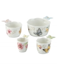 A taste of country living from Lenox. In elegant white porcelain with a scalloped edge and sweet springtime motif, Butterfly Meadow measuring cups fill your kitchen with unparalleled whimsy. A taste of country living from Lenox. In elegant white porcelain with a scalloped edge and sweet springtime motif, Butterfly Meadow measuring cups fill your kitchen with unparalleled whimsy.