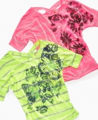 She can find a fun way to add a floral accent to her outfit with this lightweight tee from Fresh Brewed.