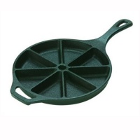 Lodge Logic L8CB3 Pre-Seasoned Cornbread Wedge Pan Lodge Logic L8CB3 Pre-Seasoned Cornbread Wedge Pan