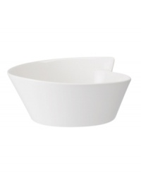 Explore new shapes for your table with the collection of innovative New Wave salad bowls, featuring a unique, fluid silhouette crafted of premium Villeroy & Boch porcelain. Explore new shapes for your table with the collection of innovative New Wave salad bowls, featuring a unique, fluid silhouette crafted of premium Villeroy & Boch porcelain.
