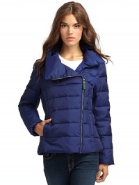THE LOOKStand collarQuilted designAsymmetrical zip frontChest zip pocketDual besom pockets with snapsLong sleevesTHE FITAbout 22 from shoulder to hemTHE MATERIALShell: polyesterFill: down/waterfowl feathersCARE & ORIGINMachine washImportedModel shown is 5'8 (172½cm) wearing US size Small. THE LOOKStand collarQuilted designAsymmetrical zip frontChest zip pocketDual besom pockets with snapsLong sleevesTHE FITAbout 22 from shoulder to hemTHE MATERIALShell: polyesterFill: down/waterfowl feathersCARE & ORIGINMachine washImportedModel shown is 5'8 (172½cm) wearing US size Small.