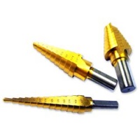 Neiko 3-Piece Titanium Step Drill Bits Set M2 Steel - 28 Sizes, SAE Neiko 3-Piece Titanium Step Drill Bits Set M2 Steel - 28 Sizes, SAE