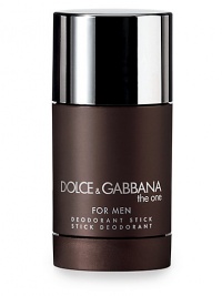 The One for Men is a concentrate of elegance and sensuality. A spicy, oriental fragrance, developed on the harmony of tobacco with refined boise notes. The bright accord of the top notes - grapefruit, coriander and basil - introduces the vibrant elegance of The One. 2.4 oz. The One for Men is a concentrate of elegance and sensuality. A spicy, oriental fragrance, developed on the harmony of tobacco with refined boise notes. The bright accord of the top notes - grapefruit, coriander and basil - introduces the vibrant elegance of The One. 2.4 oz.