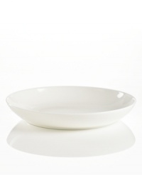 Set 5-star standards for your table with the large Bone China serving bowl from Hotel Collection. Balancing a delicate look and exceptional durability, this translucent serveware is designed to cater virtually any occasion. Set 5-star standards for your table with the large Bone China serving bowl from Hotel Collection. Balancing a delicate look and exceptional durability, this translucent serveware is designed to cater virtually any occasion.