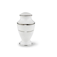 Lenox Opal Innocence Pepper Shaker Lenox Opal Innocence Pepper Shaker