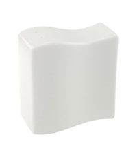 Explore new shapes for your table with this innovative pepper shaker. Distinguished by angular shapes in fluid wave designs, it brings simple sophistication to any meal. From Villeroy & Boch's dinnerware and dishes collection. Explore new shapes for your table with this innovative pepper shaker. Distinguished by angular shapes in fluid wave designs, it brings simple sophistication to any meal. From Villeroy & Boch's dinnerware and dishes collection.