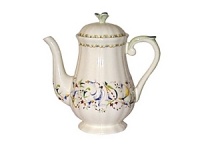Toscana is a festive pattern with cheerful colorwashes on a beautiful French faience body. Toscana is a festive pattern with cheerful colorwashes on a beautiful French faience body.