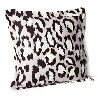 Spotted Cat, a modern take on a classic DVF animal print, brings vivid energy and sleek style to this DIANE von FURSTENBERG sham. Spotted Cat, a modern take on a classic DVF animal print, brings vivid energy and sleek style to this DIANE von FURSTENBERG sham.