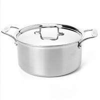 Ideal for stocks, soups, stews, canning and blanching, this stock pot is a large, deep vessel with a flat bottom, ideally suited for preparing soups and stocks, as well as boiling or steaming lobster. The tall profile keeps pasta submerged during boiling.